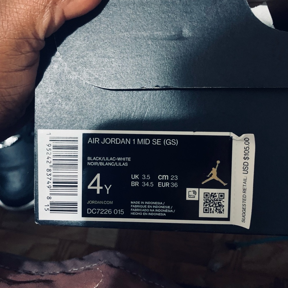 Brand new worn only once - Picture 2 of 3